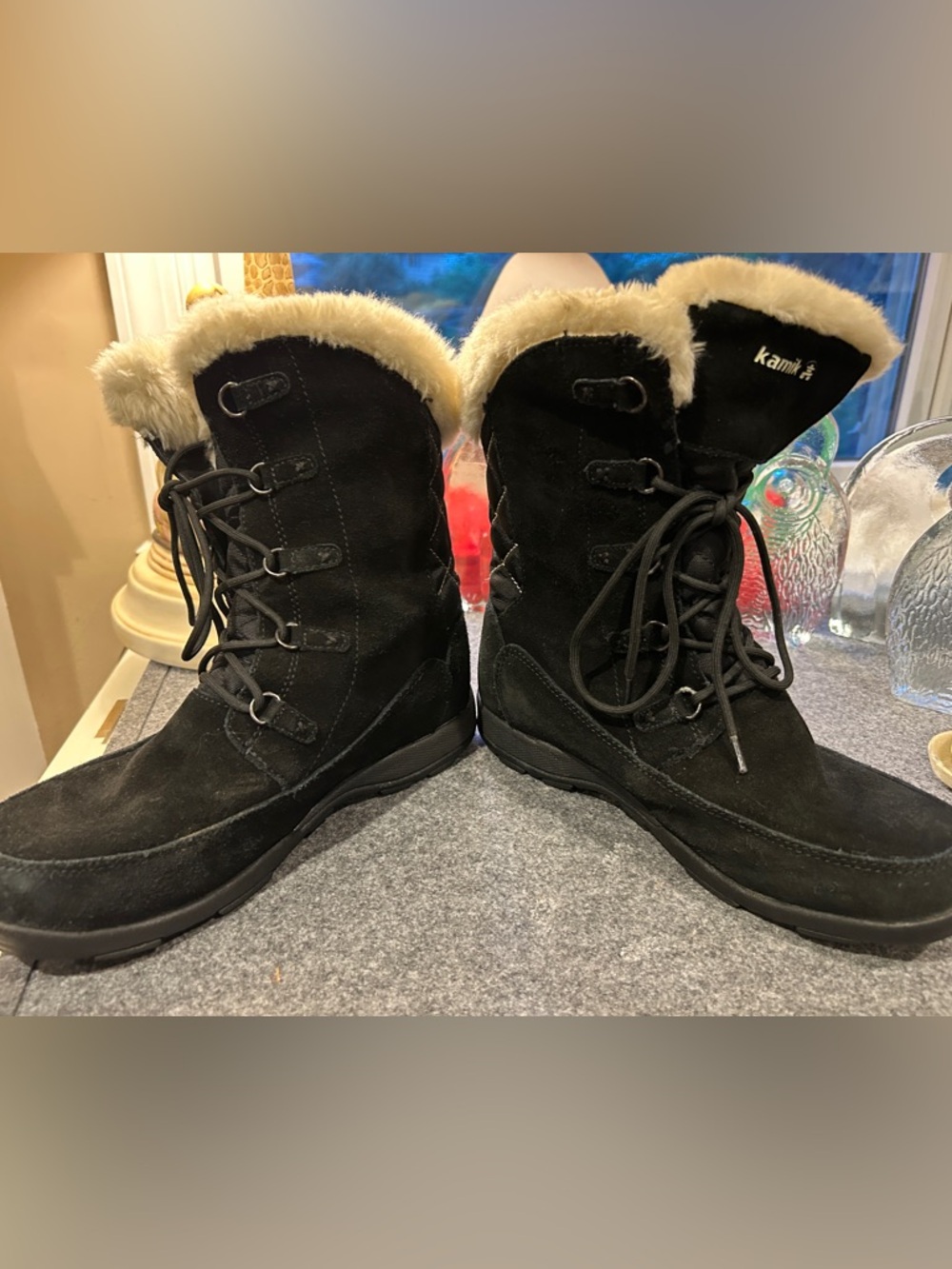 Kamik Cream Faux-Fur Lined Waterproof Kiev Boot size 8